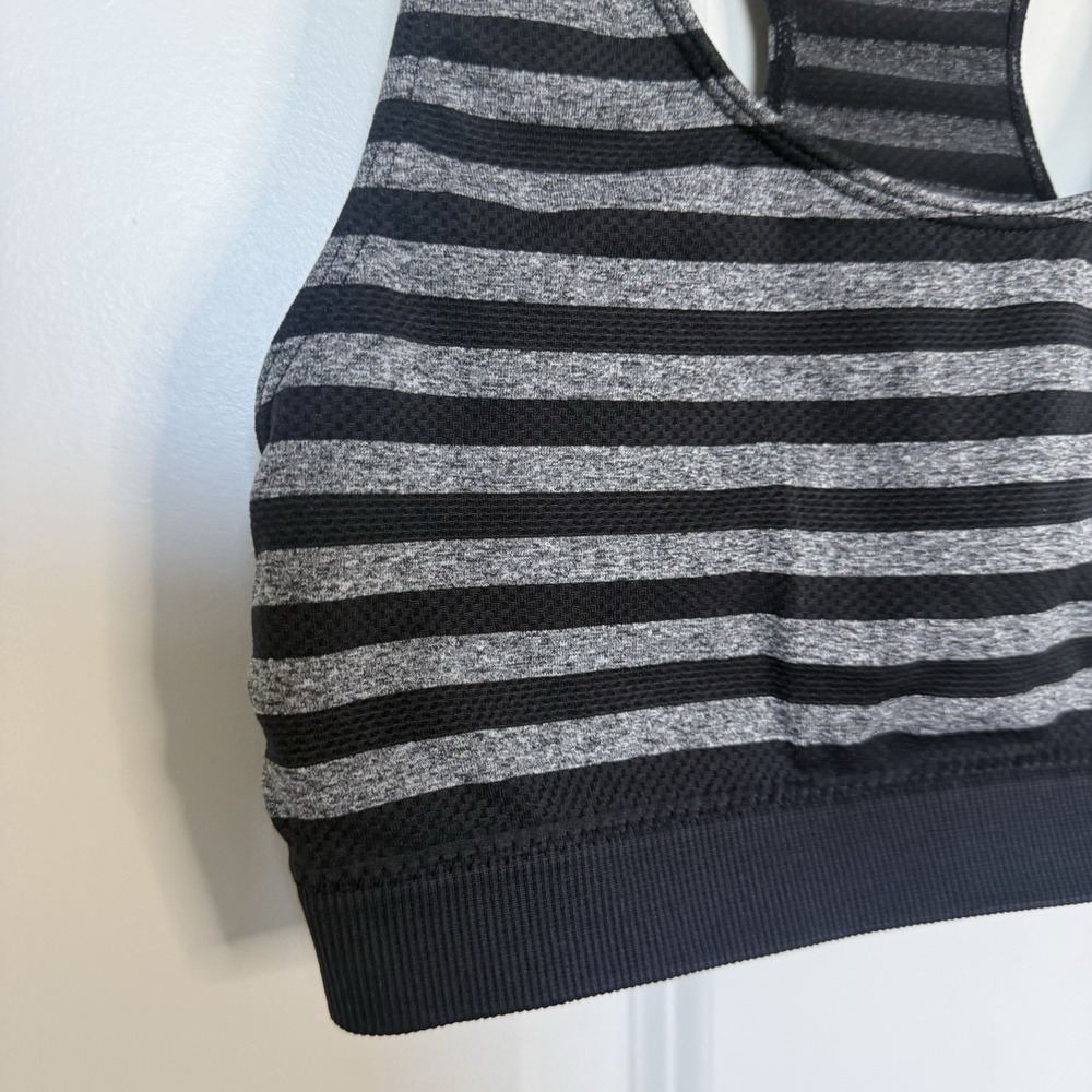 Black and Grey Striped Bally Sports Bra No Cup Inserts Size S - Picture 2 of 10
